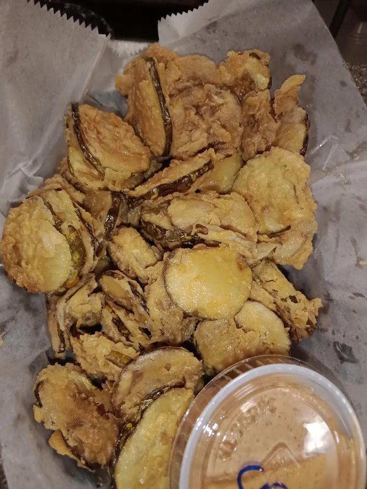 Crispy Fried Pickles with Come Back Sauce